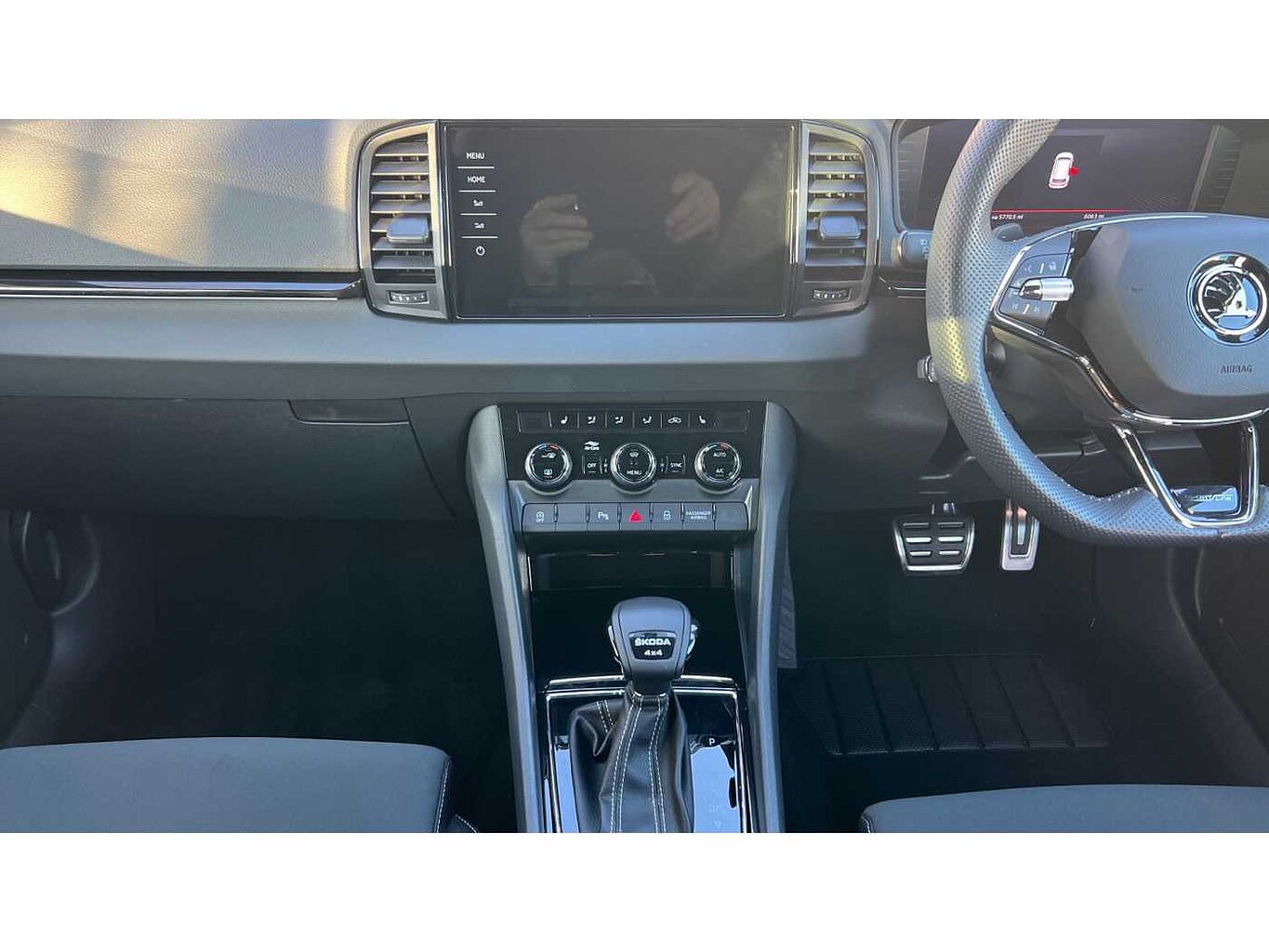 SKODA KAROQ ŠKODA  Diesel Estate 2.0 TDI [150] Sportline 4x4 5dr DSG