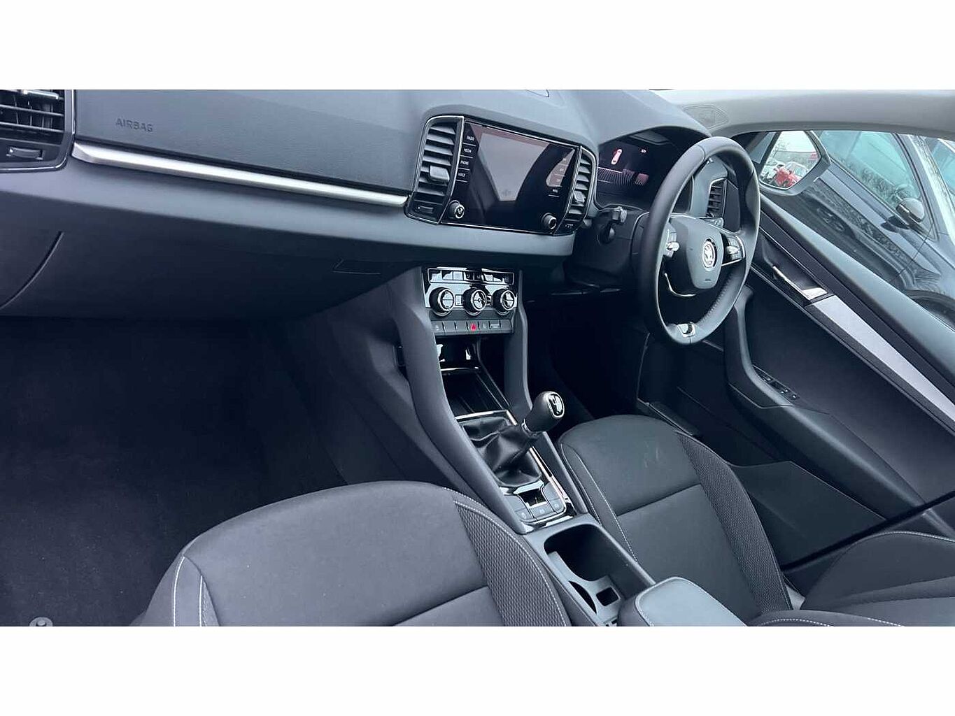 SKODA KAROQ ŠKODA  Estate 1.0 TSI SE Drive 5dr