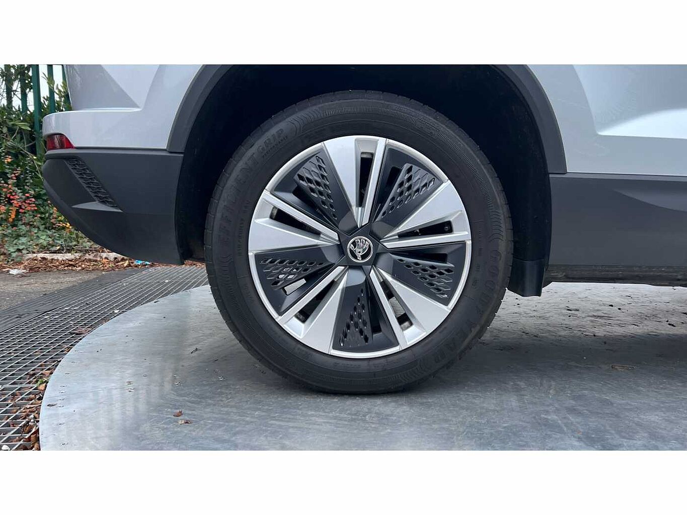 SKODA KAROQ ŠKODA  Estate 1.0 TSI SE Drive 5dr