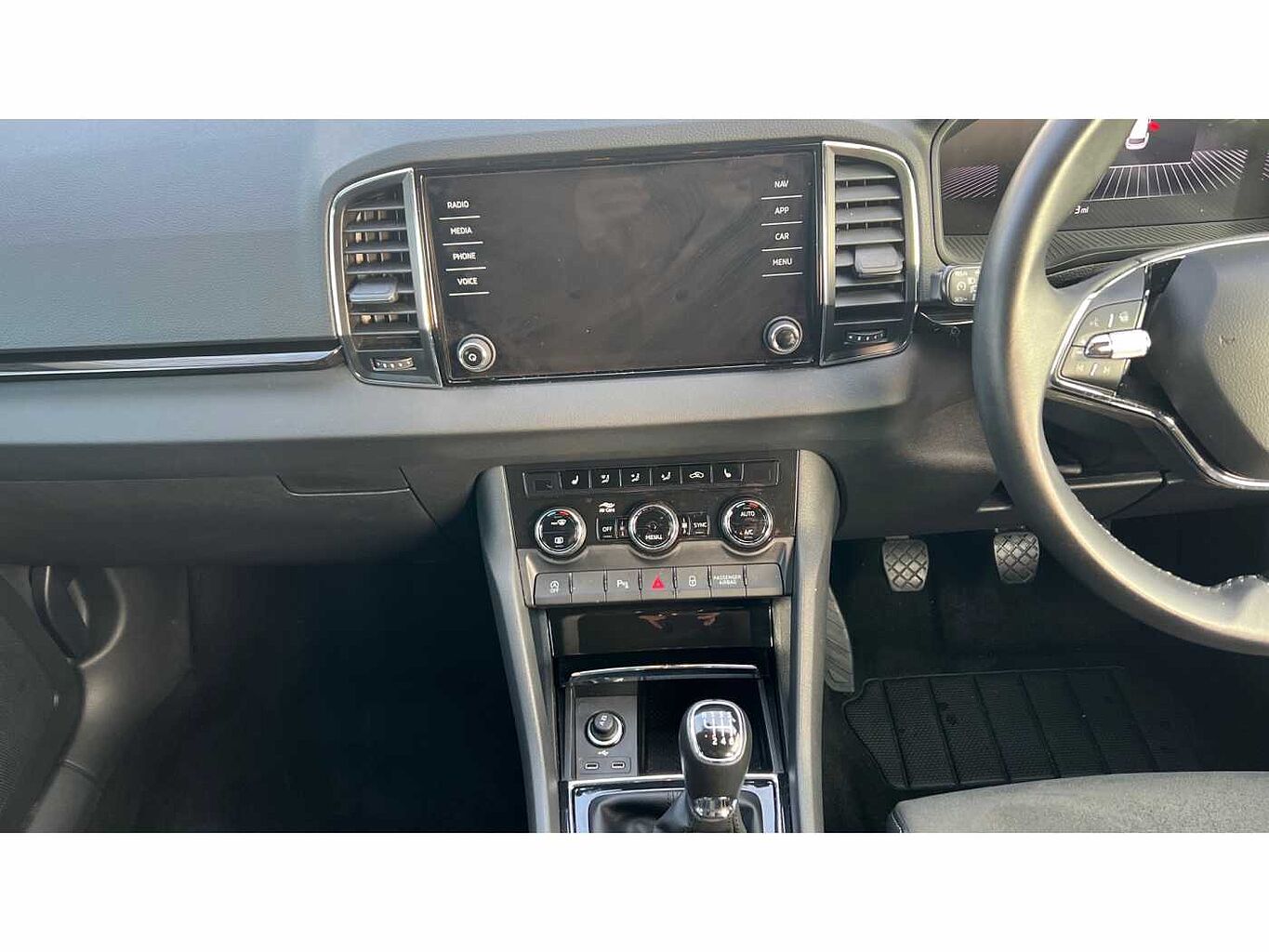 SKODA KAROQ ŠKODA  Estate 1.5 TSI SE L 5dr