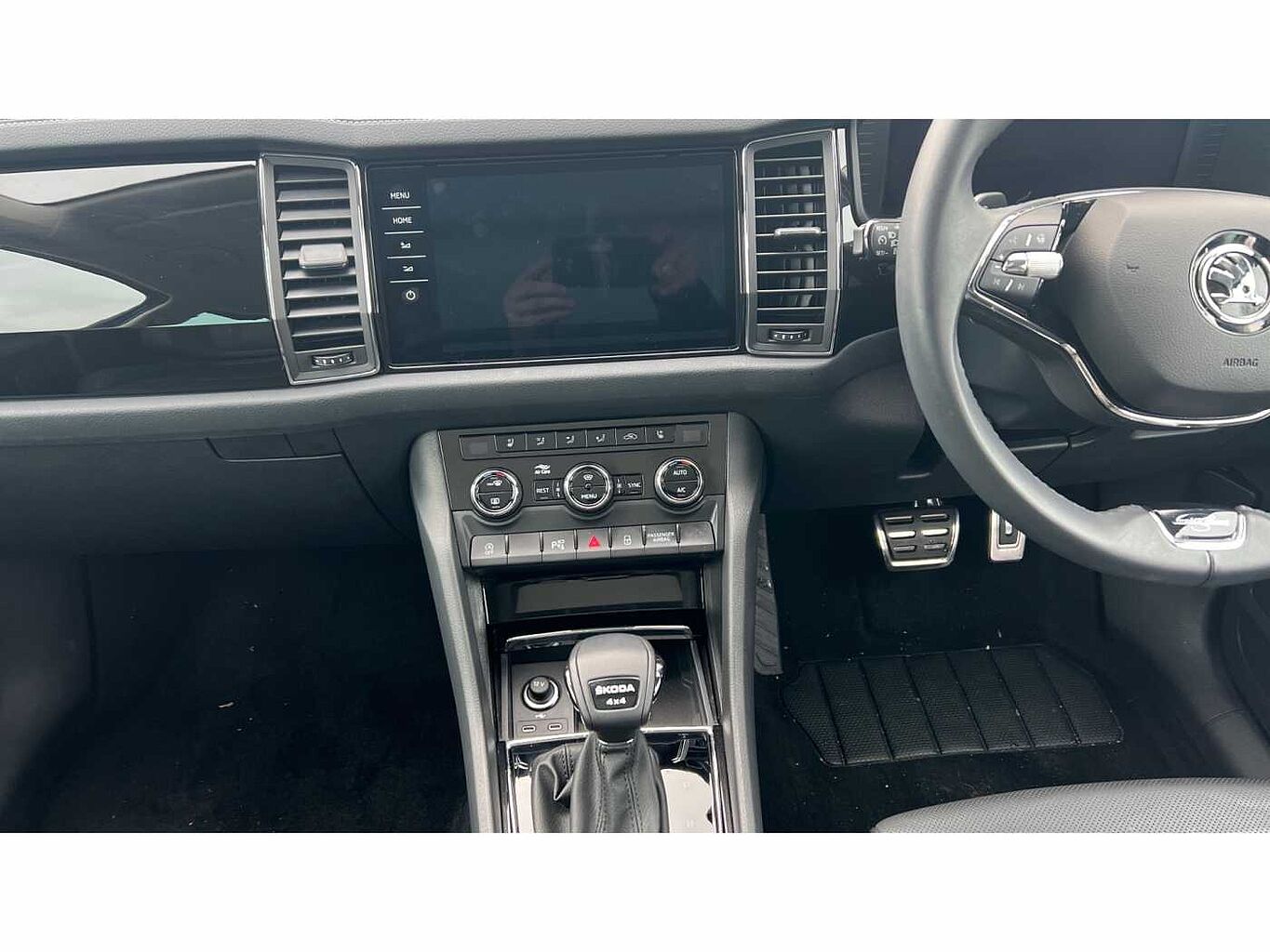 SKODA KODIAQ ŠKODA  Diesel Estate 2.0 TDI 200 Laurin + Klement 4X4 5dr DSG [7 Seat]