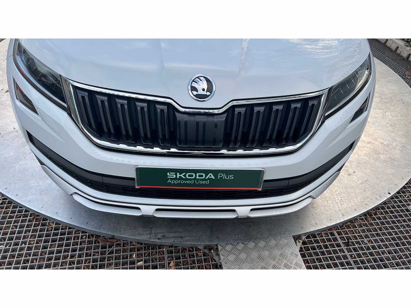 SKODA Kodiaq 2.0 TSI (190ps) 4X4 Scout (7 seats) DSG SUV