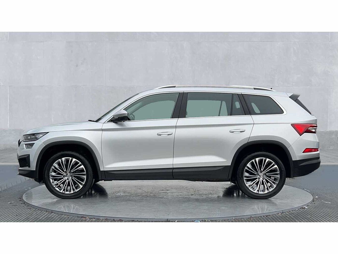 SKODA KODIAQ ŠKODA  Diesel Estate 2.0 TDI 200 SE L Executive 4x4 5dr DSG [7 Seat]