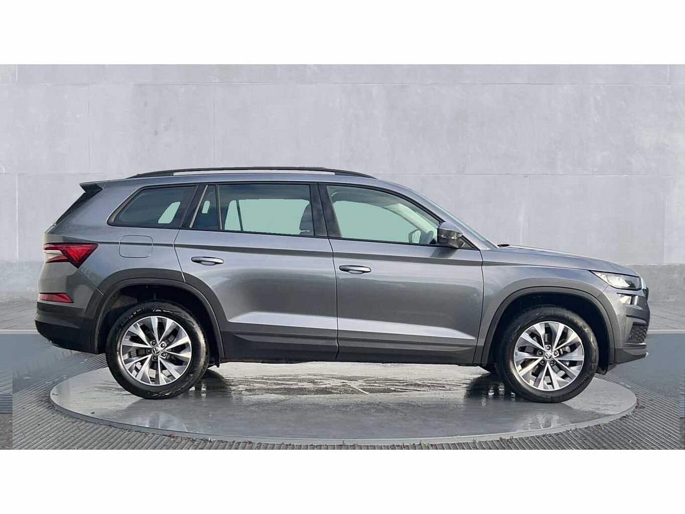 SKODA KODIAQ ŠKODA  Estate 1.5 TSI SE Drive 5dr DSG [7 Seat]