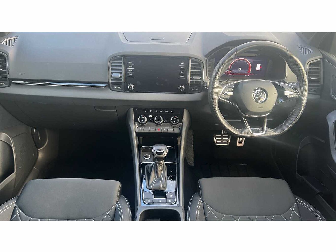 SKODA Karoq SUV 1.5 TSI (150ps) SportLine ACT DSG