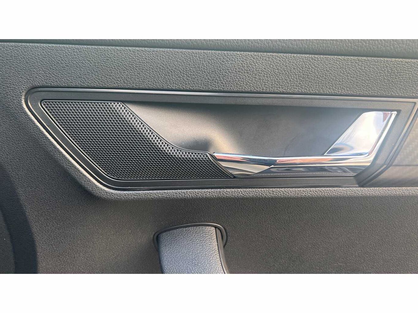 SKODA Karoq SUV 1.5 TSI (150ps) SportLine ACT DSG