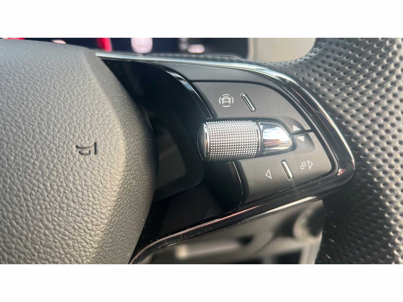 SKODA Karoq SUV 1.5 TSI (150ps) SportLine ACT DSG