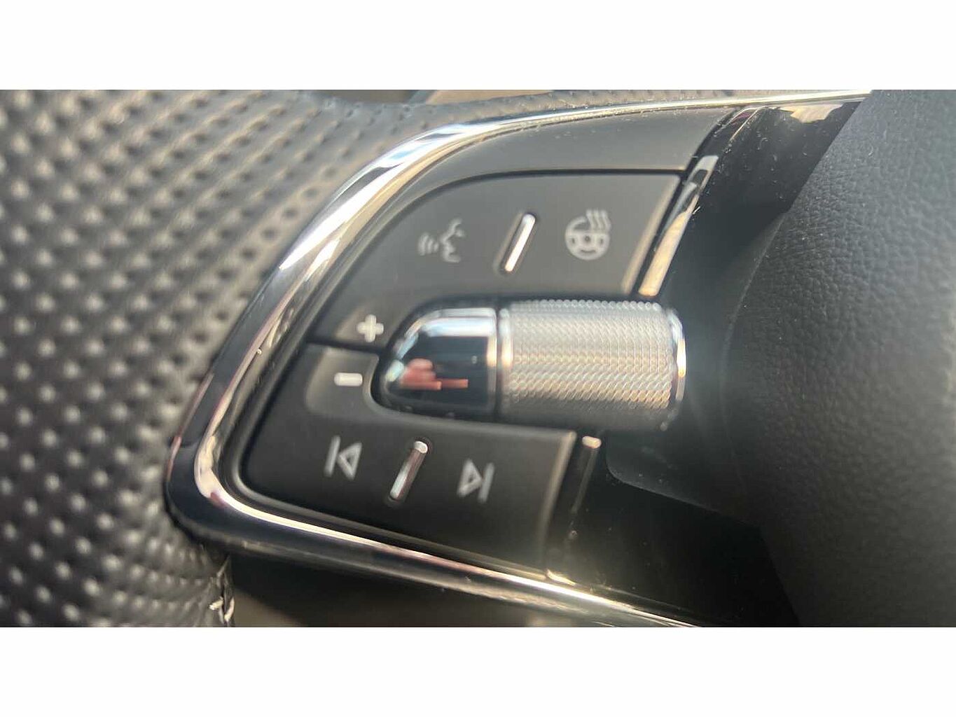 SKODA Karoq SUV 1.5 TSI (150ps) SportLine ACT DSG