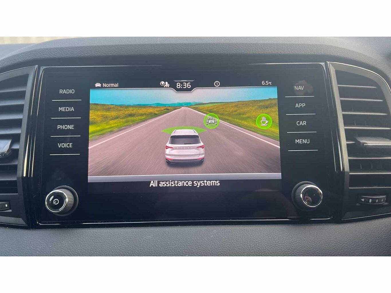 SKODA Karoq SUV 1.5 TSI (150ps) SportLine ACT DSG