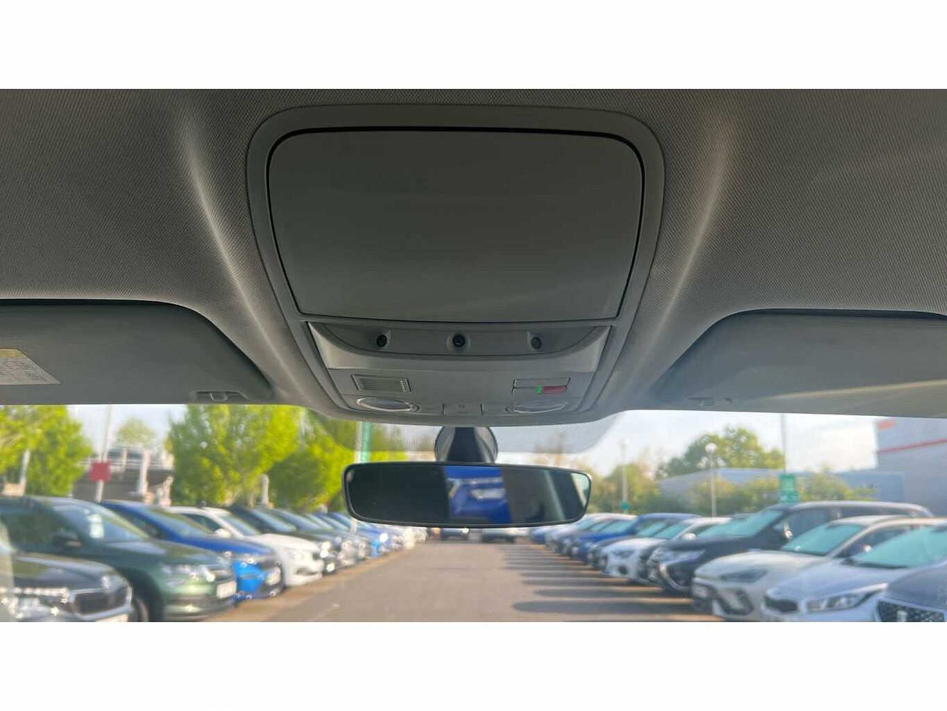 SKODA KAROQ 1.5 TSI SE Drive 5dr DSG
