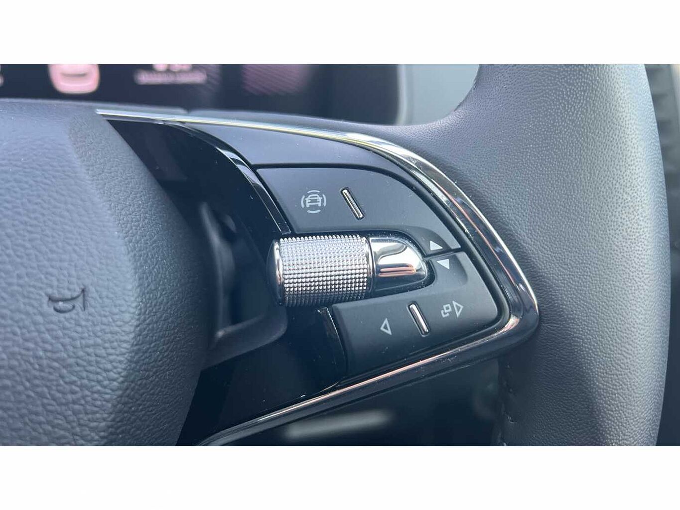 SKODA KAROQ 1.5 TSI SE Drive 5dr DSG