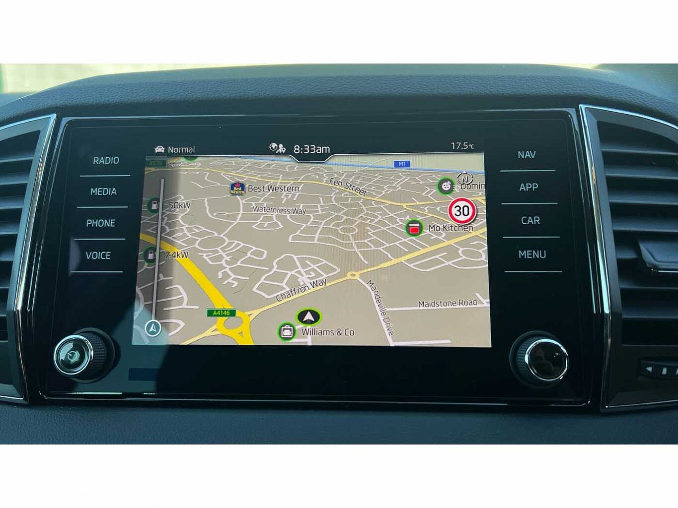 SKODA Karoq SUV 1.5 TSI (150ps) SE L ACT DSG