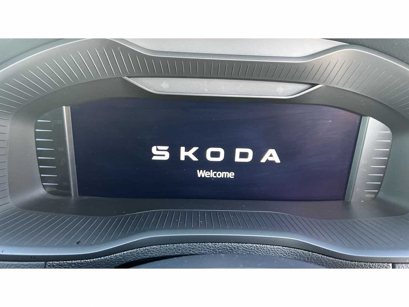 SKODA Karoq SUV 1.5 TSI (150ps) SE L ACT DSG