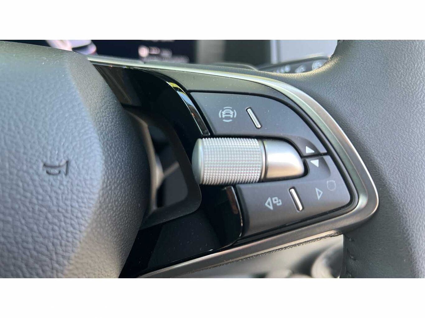 SKODA Karoq SUV 1.5 TSI (150ps) SE L ACT DSG