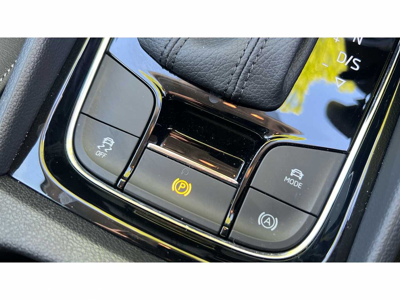 SKODA Karoq SUV 1.5 TSI (150ps) SE L ACT DSG