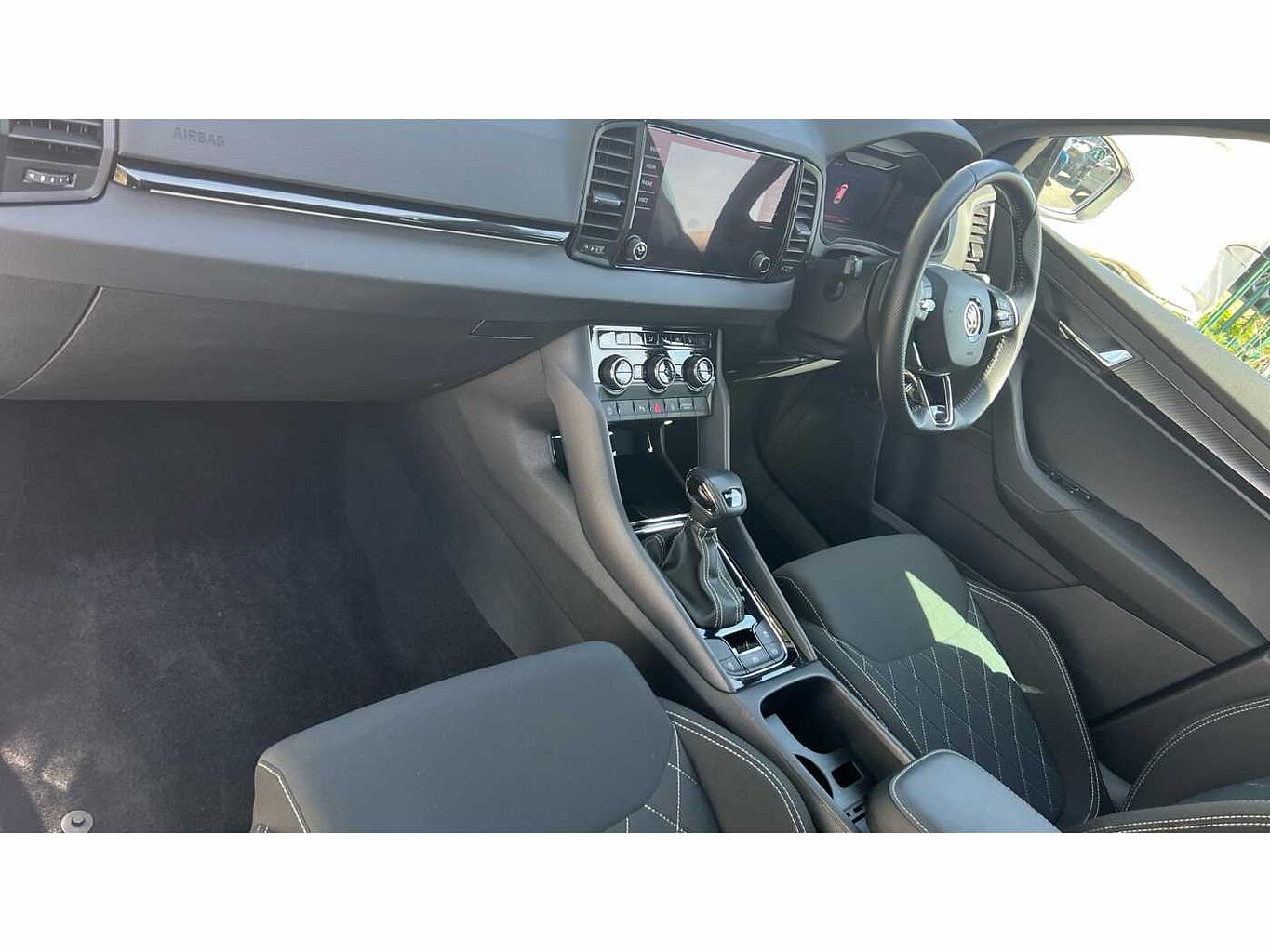 SKODA Karoq SUV 1.5 TSI (150ps) SportLine ACT
