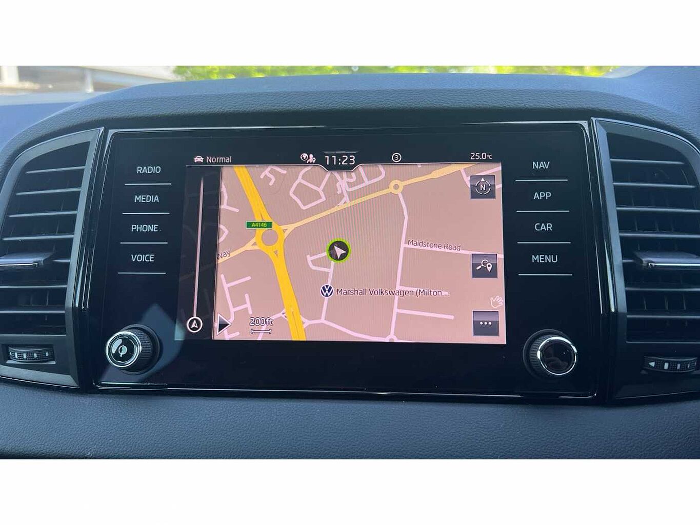 SKODA Karoq SUV 1.5 TSI (150ps) SportLine ACT