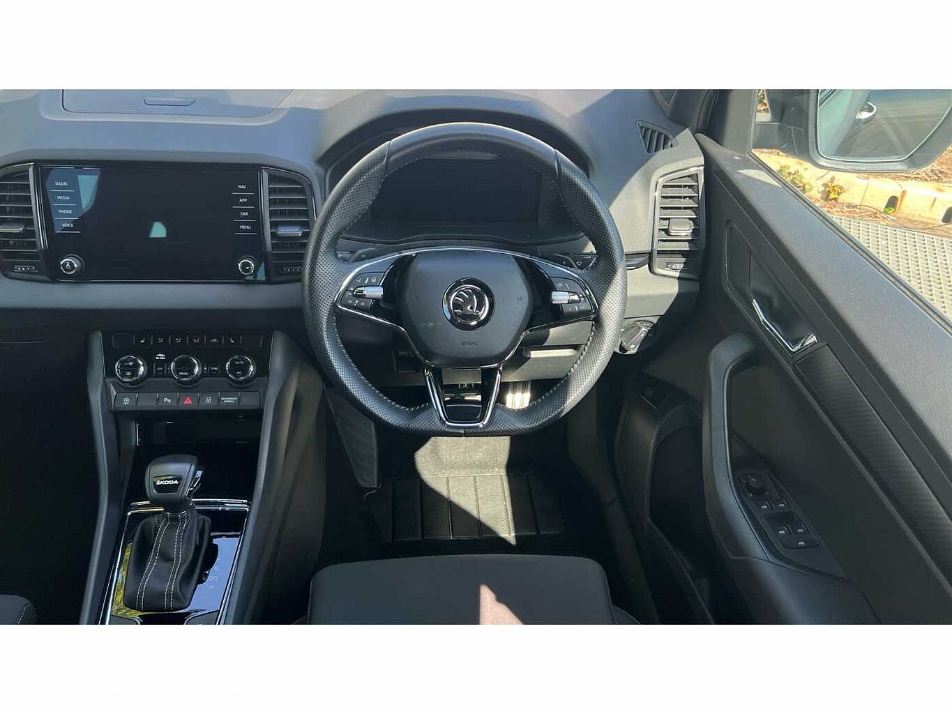 SKODA Karoq SUV 1.5 TSI (150ps) SportLine ACT