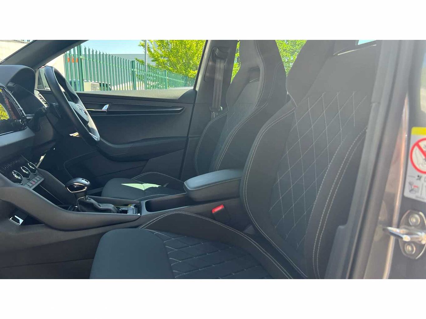 SKODA Karoq SUV 1.5 TSI (150ps) SportLine ACT