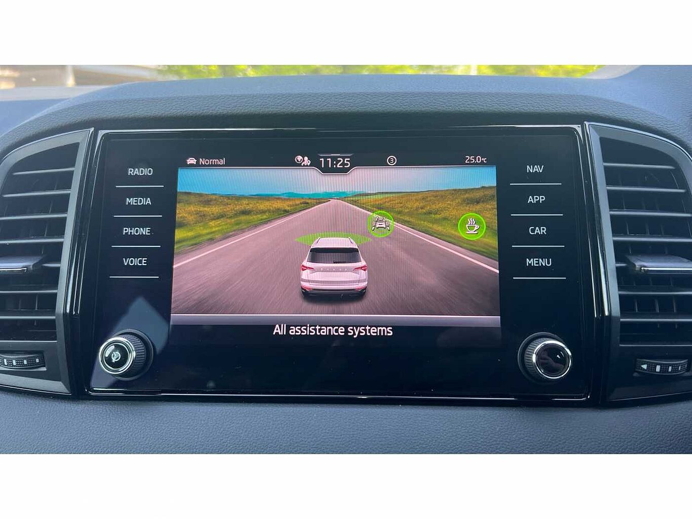 SKODA Karoq SUV 1.5 TSI (150ps) SportLine ACT