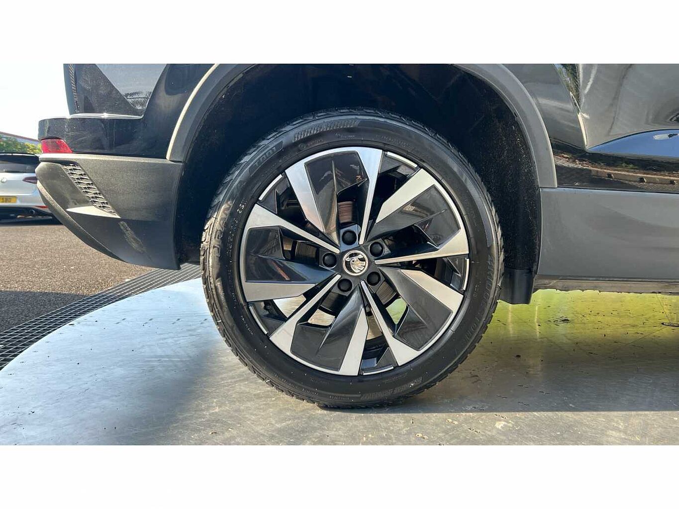 SKODA KAROQ 1.5 TSI SE L 5dr