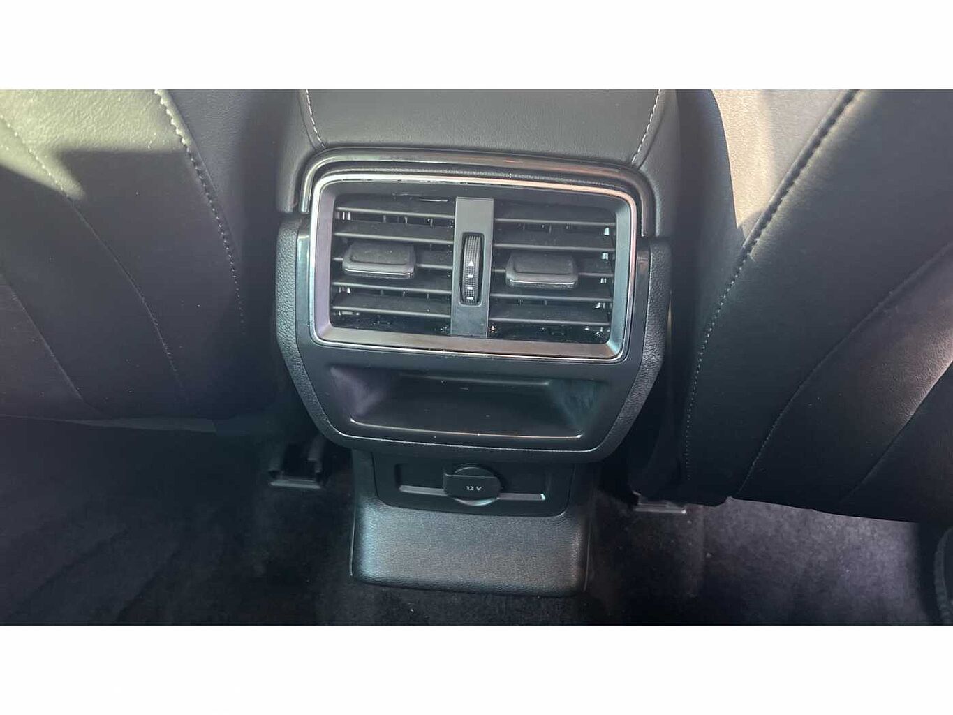 SKODA KAROQ 1.5 TSI SE L 5dr