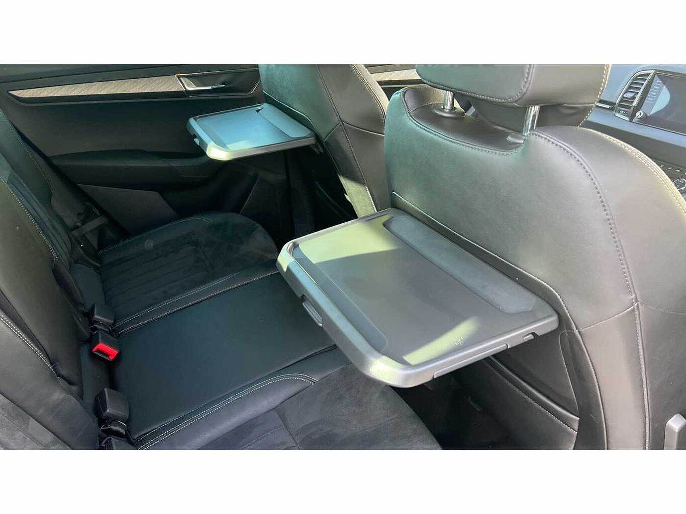 SKODA KAROQ 1.5 TSI SE L 5dr