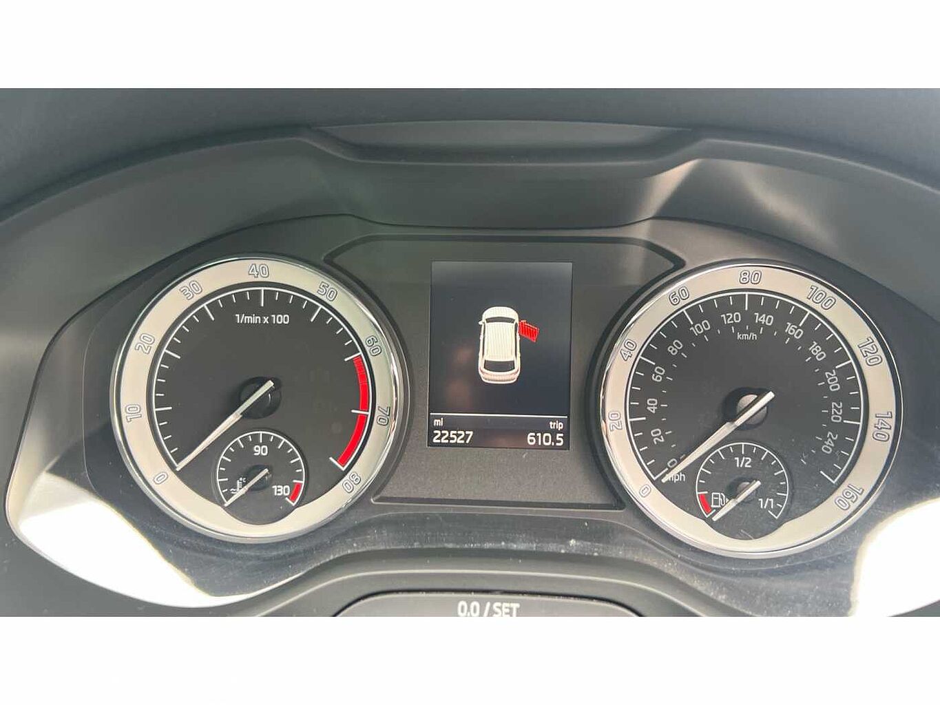 SKODA KAROQ 1.5 TSI SE L 5dr