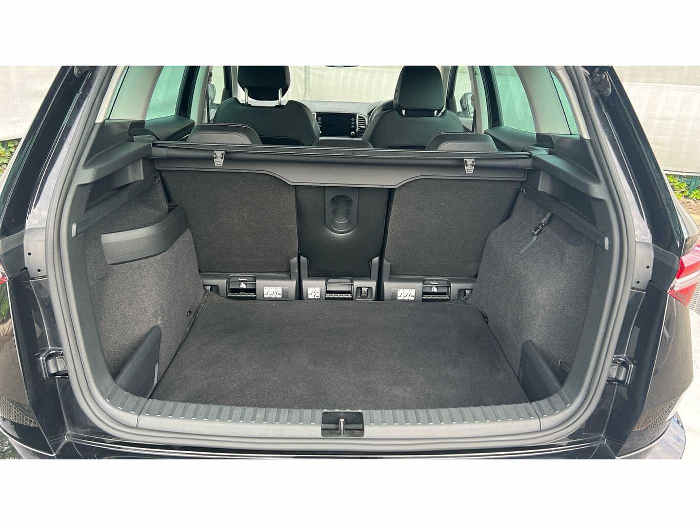 SKODA KAROQ 1.5 TSI SE L 5dr