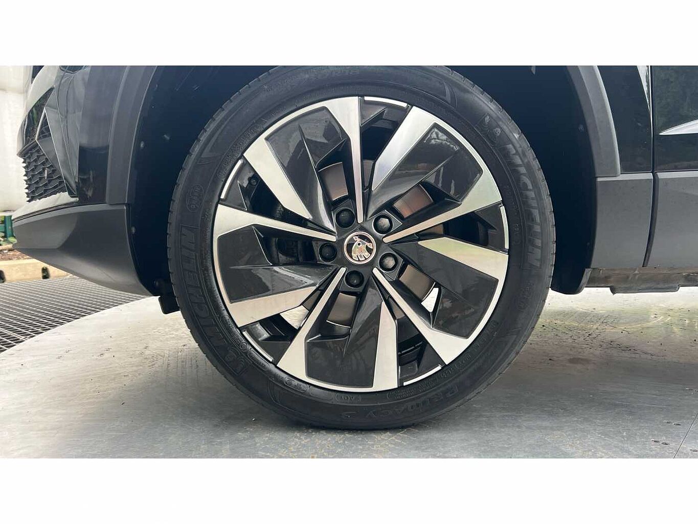 SKODA KAROQ 1.5 TSI SE L 5dr