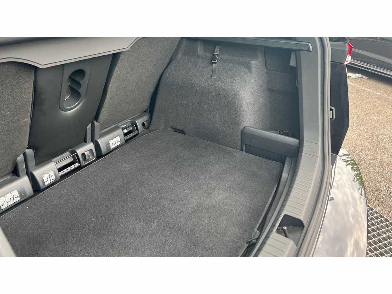 SKODA KAROQ 1.5 TSI SE L 5dr