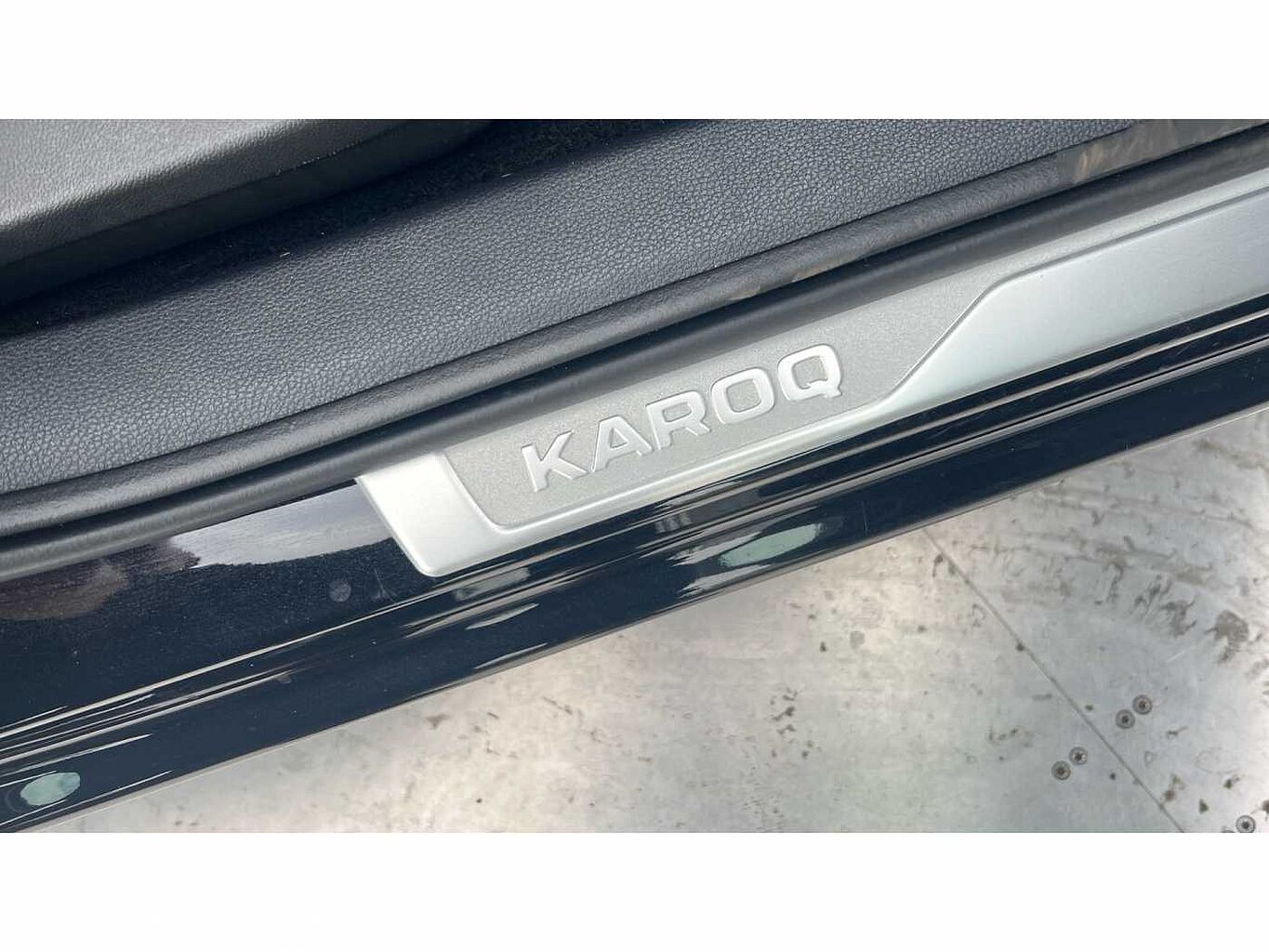 SKODA KAROQ 1.5 TSI SE L 5dr