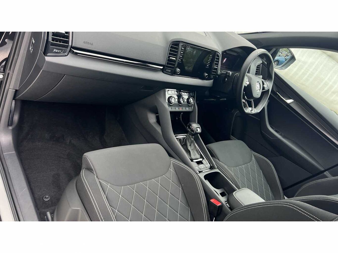 SKODA Karoq SUV 1.5 TSI (150ps) SportLine ACT