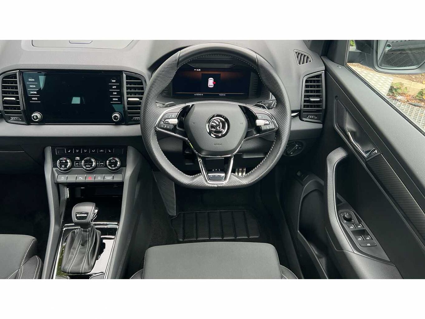 SKODA Karoq SUV 1.5 TSI (150ps) SportLine ACT