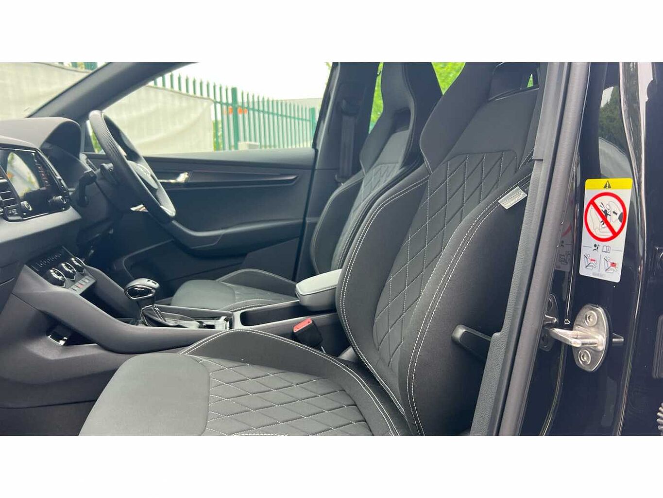 SKODA Karoq SUV 1.5 TSI (150ps) SportLine ACT