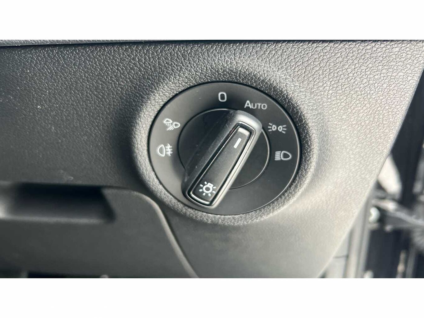 SKODA Karoq SUV 1.5 TSI (150ps) SportLine ACT