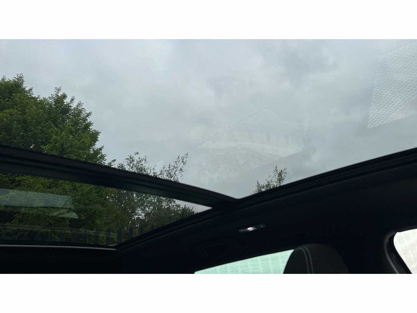 SKODA Karoq SUV 1.5 TSI (150ps) SportLine ACT