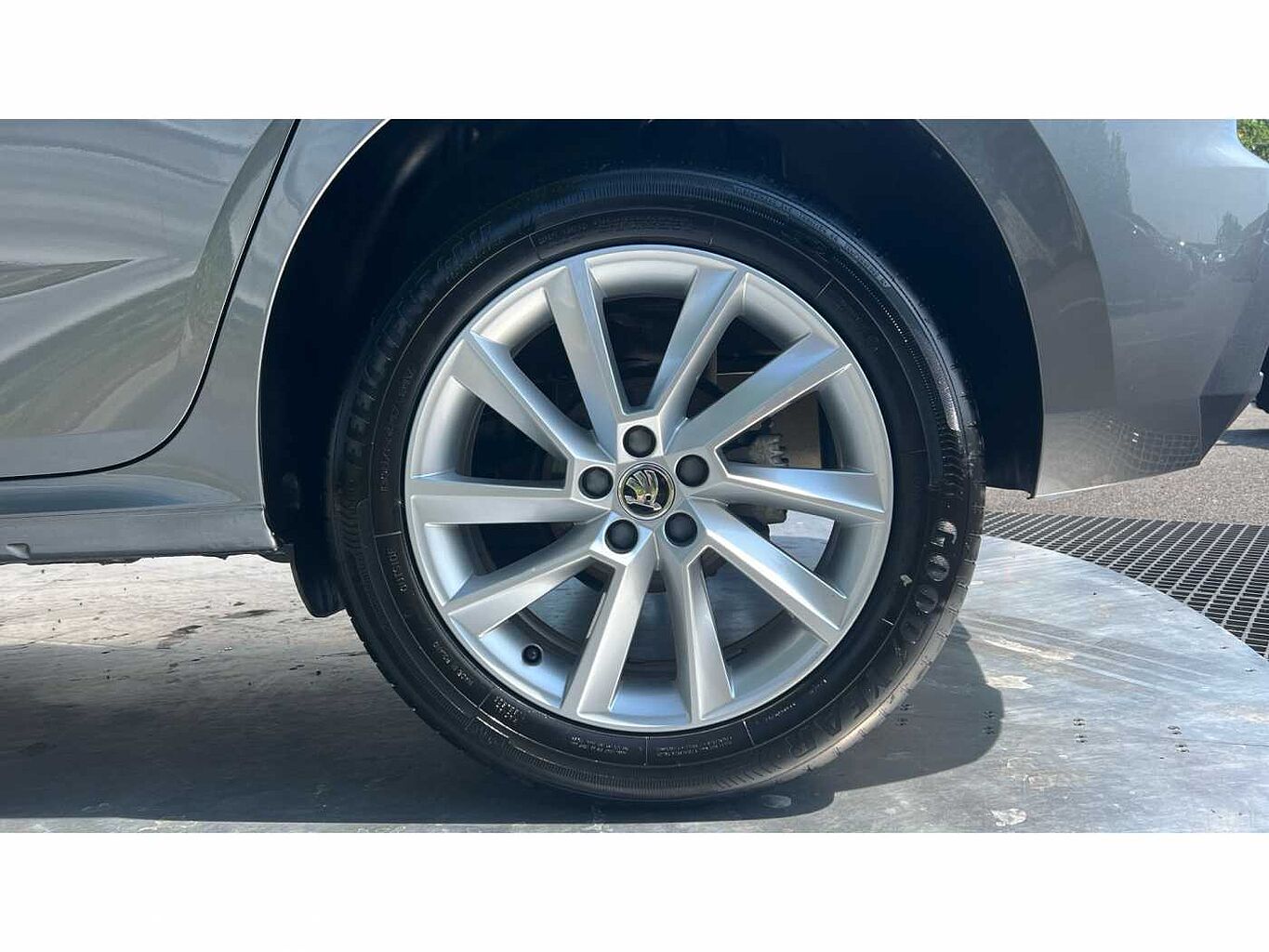 SKODA KAMIQ 1.0 TSI SE 5dr