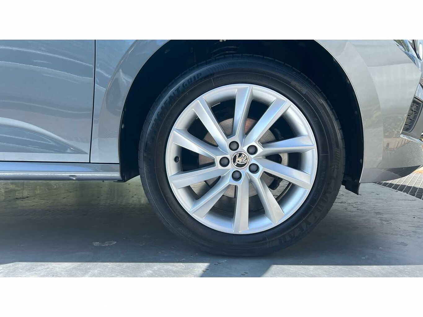 SKODA KAMIQ 1.0 TSI SE 5dr