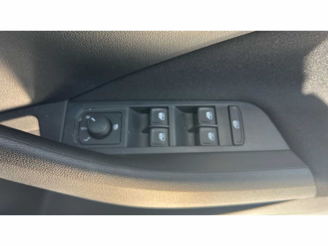 SKODA KAMIQ 1.0 TSI SE 5dr