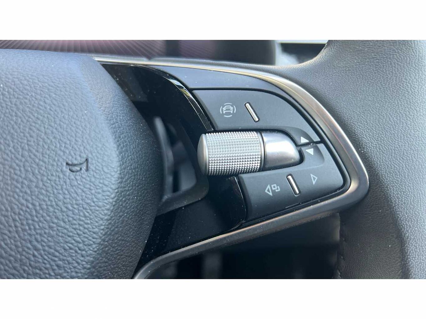 SKODA KAMIQ 1.0 TSI SE 5dr