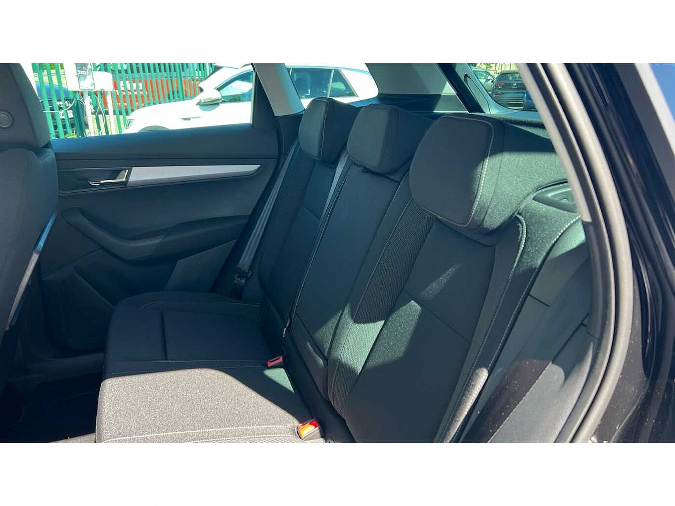 SKODA KAROQ ŠKODA  Estate 1.0 TSI 116 SE Drive 5dr