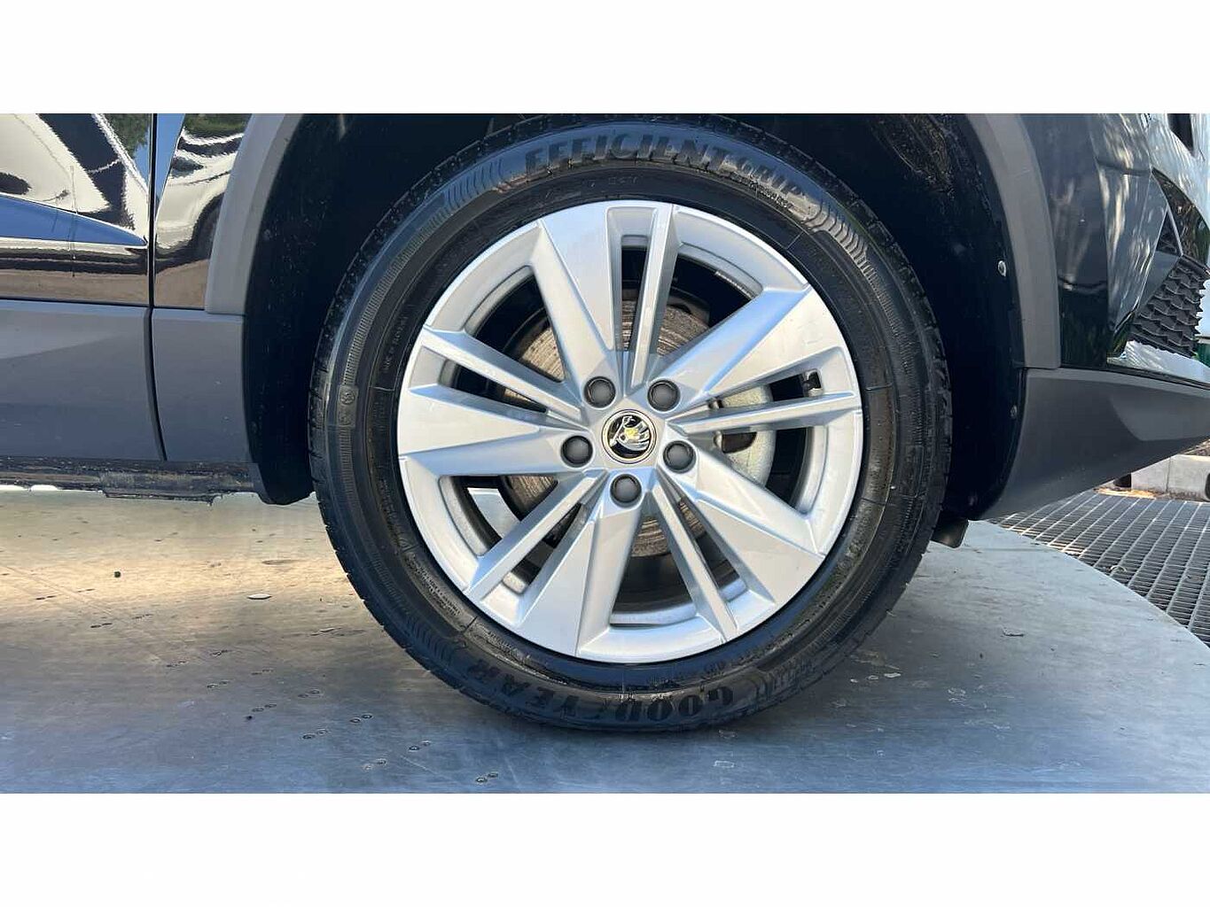 SKODA KAROQ ŠKODA  Estate 1.0 TSI 116 SE Drive 5dr