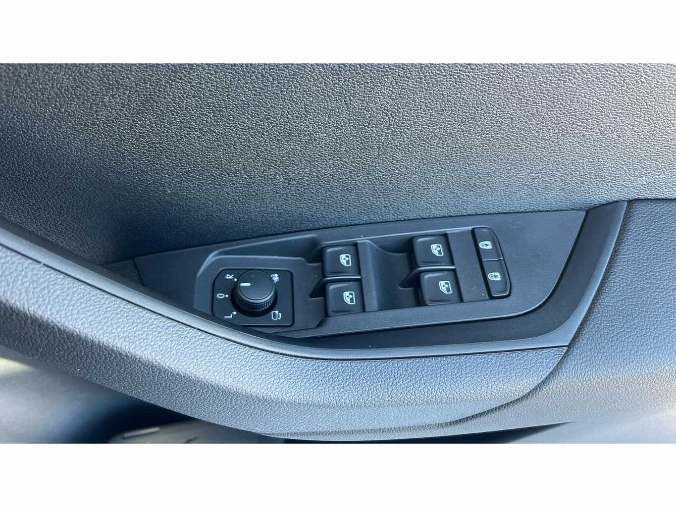SKODA KAROQ ŠKODA  Estate 1.0 TSI 116 SE Drive 5dr