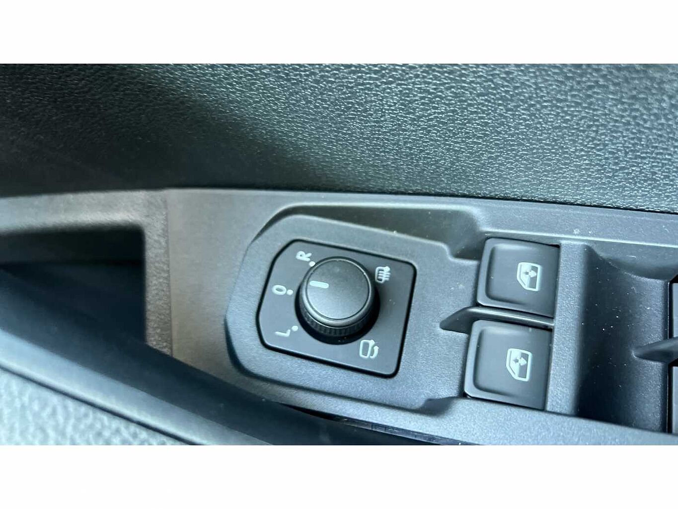 SKODA KAROQ ŠKODA  Estate 1.0 TSI 116 SE Drive 5dr