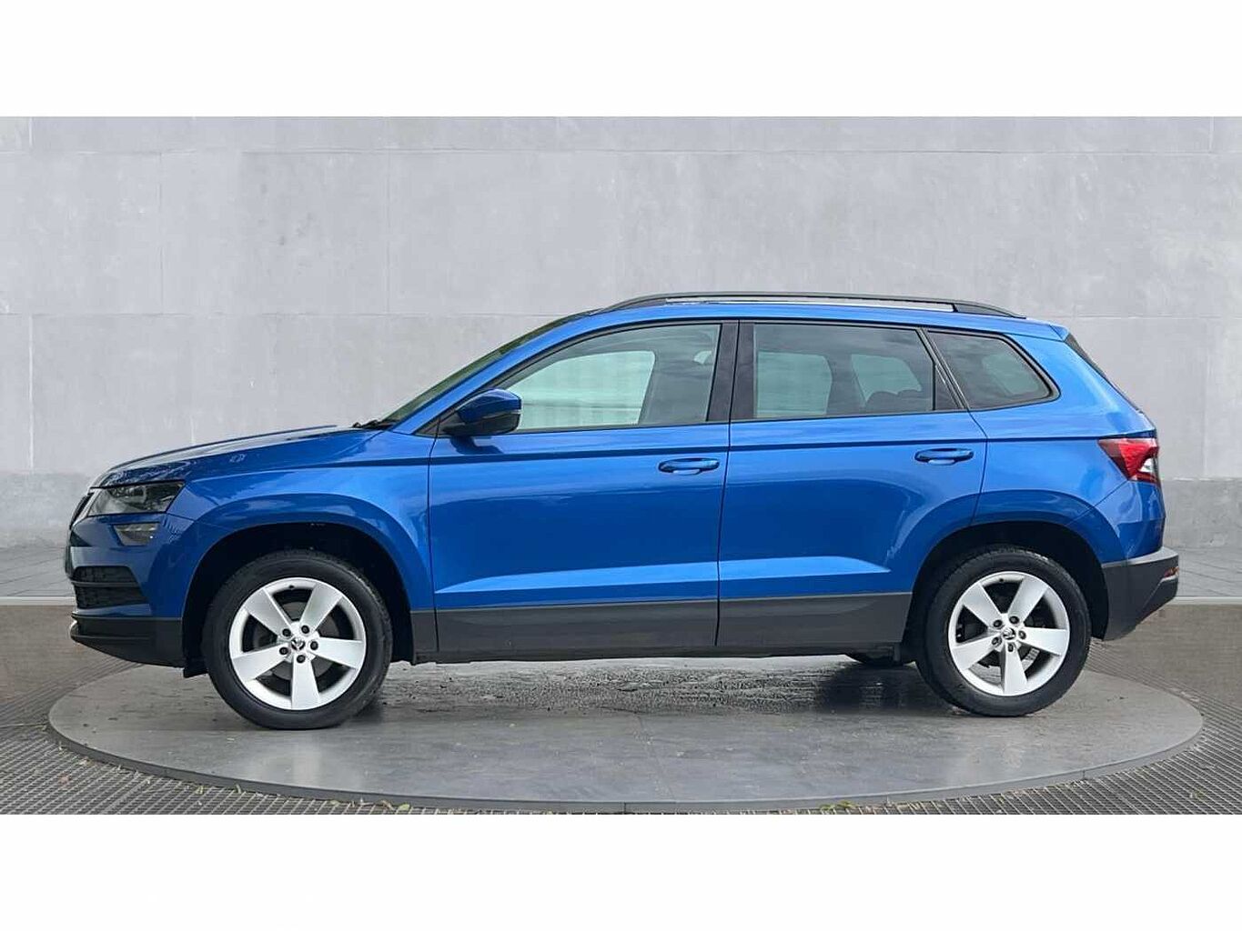 SKODA Karoq SUV 1.0 TSI (110ps) SE