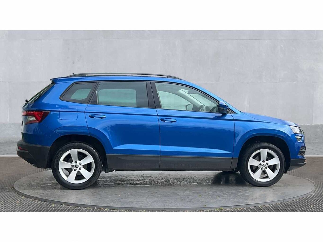 SKODA Karoq SUV 1.0 TSI (110ps) SE