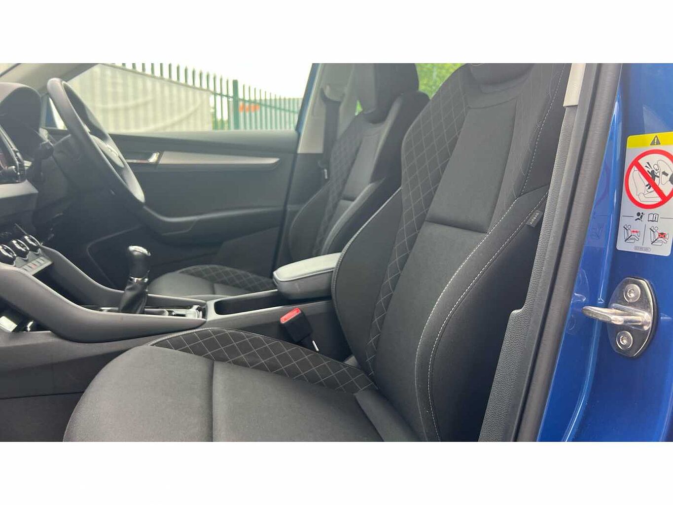 SKODA Karoq SUV 1.0 TSI (110ps) SE