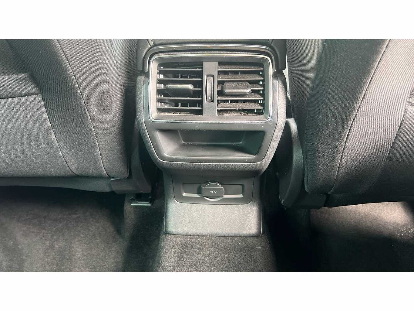 SKODA Karoq SUV 1.0 TSI (110ps) SE
