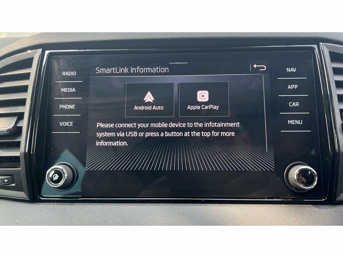 SKODA KAROQ 1.5 TSI SE Drive 5dr DSG